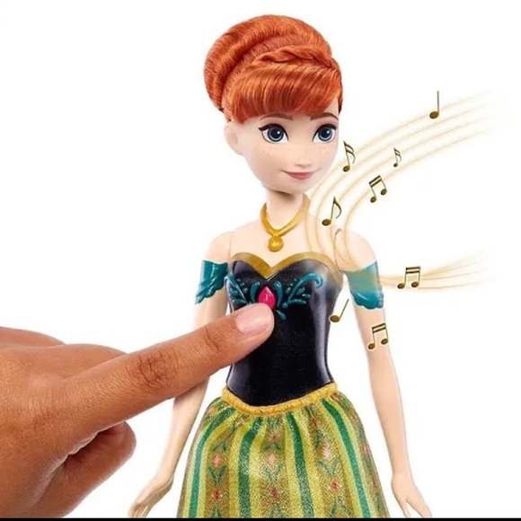 New Mattel Disney Frozen Singing Anna Doll. - Picture 2 of 5